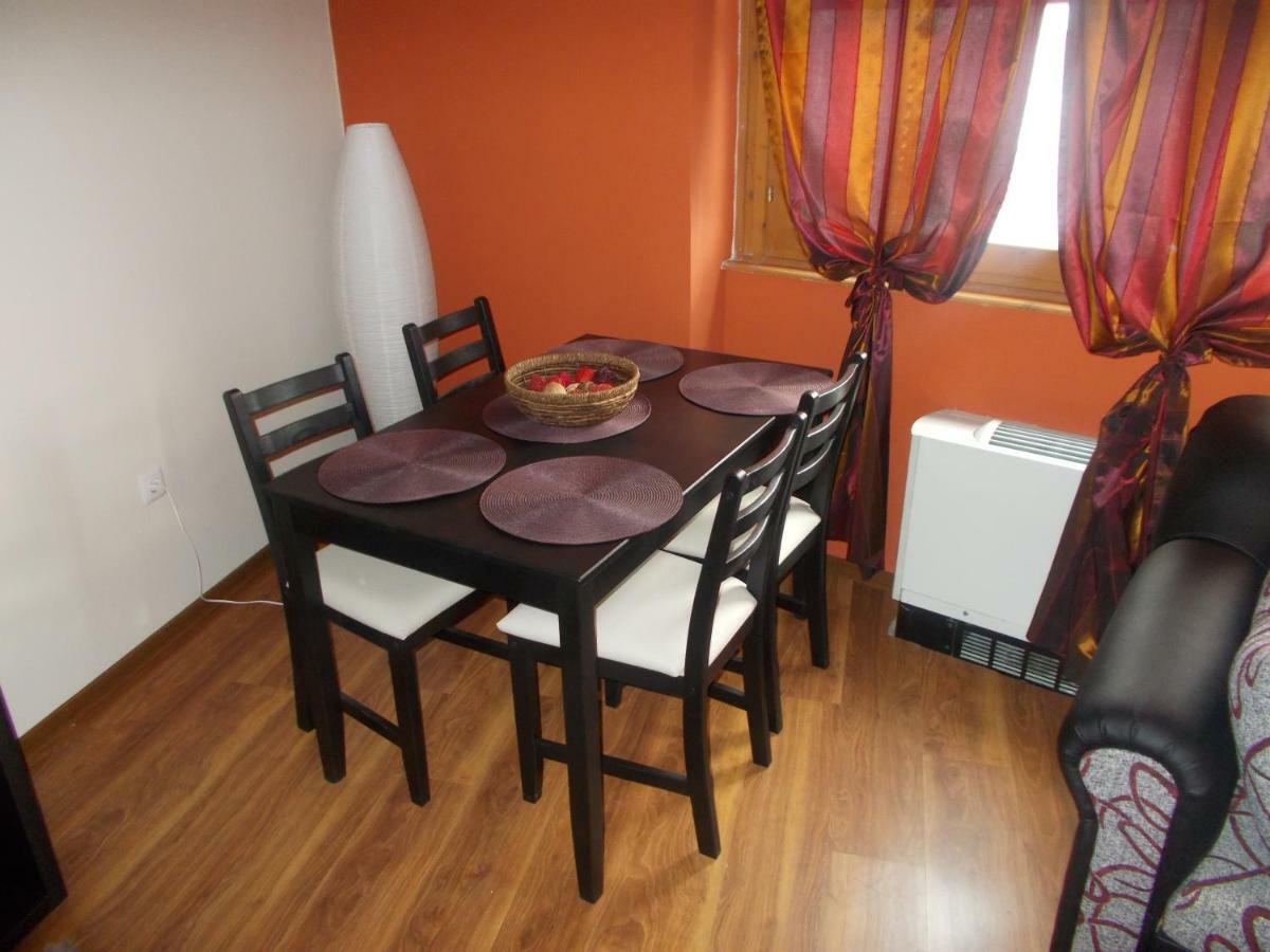 Hôtel Retron Szinva-Lux à Miskolc Extérieur photo